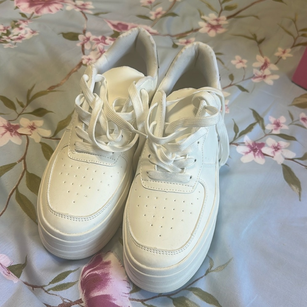 Platform white sneakers
